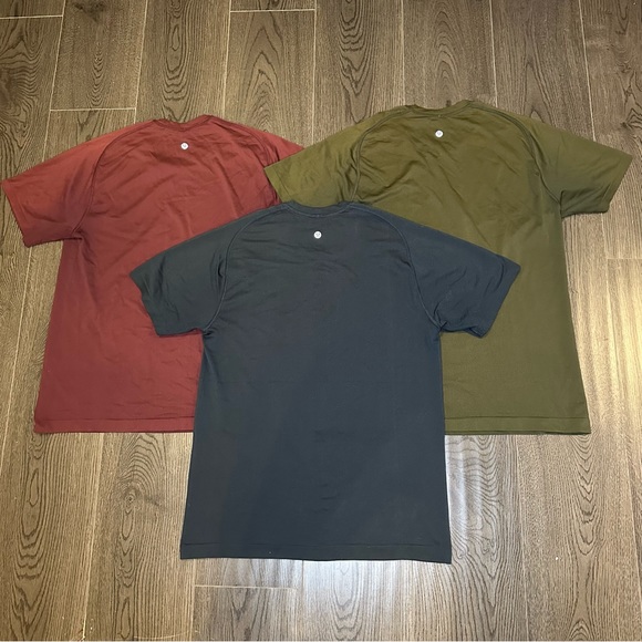 Lot Of 3 Lululemon Men’s Metal Vent Red Green Blue Short Sleeve Shirts Size M - Picture 2 of 14